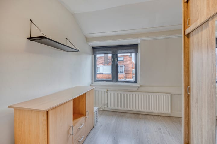Tussenwoning te koop: Willem de Zwijgerstraat 12, Kampen