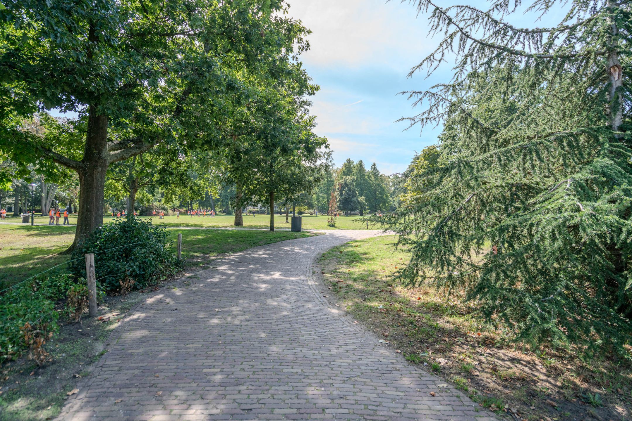 Photo 54 of Voorhelmstraat 43-A