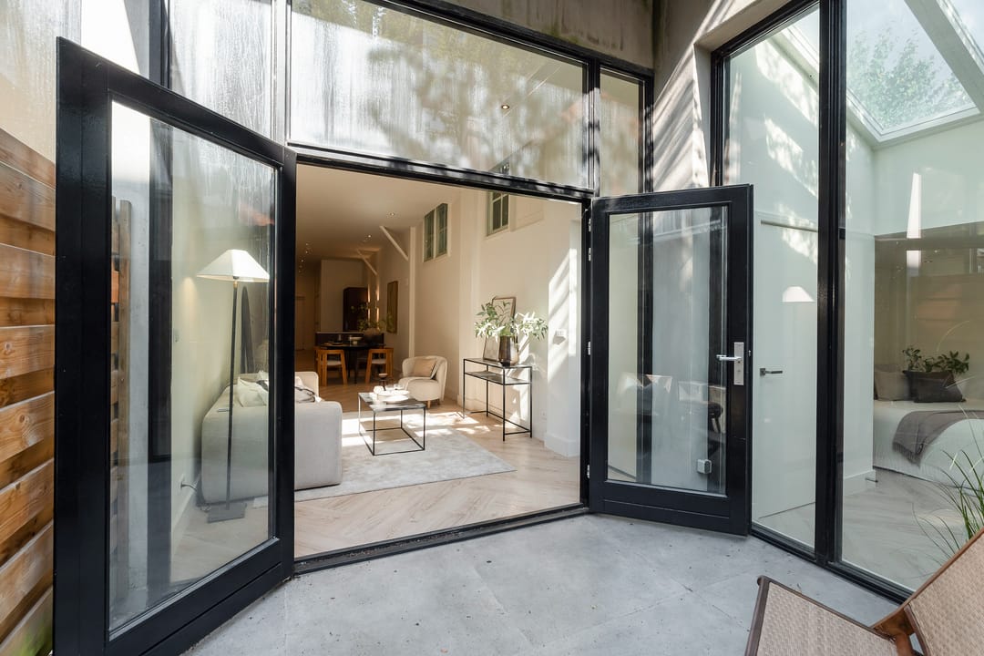 Photo 1 of Vredehofstraat 46-B