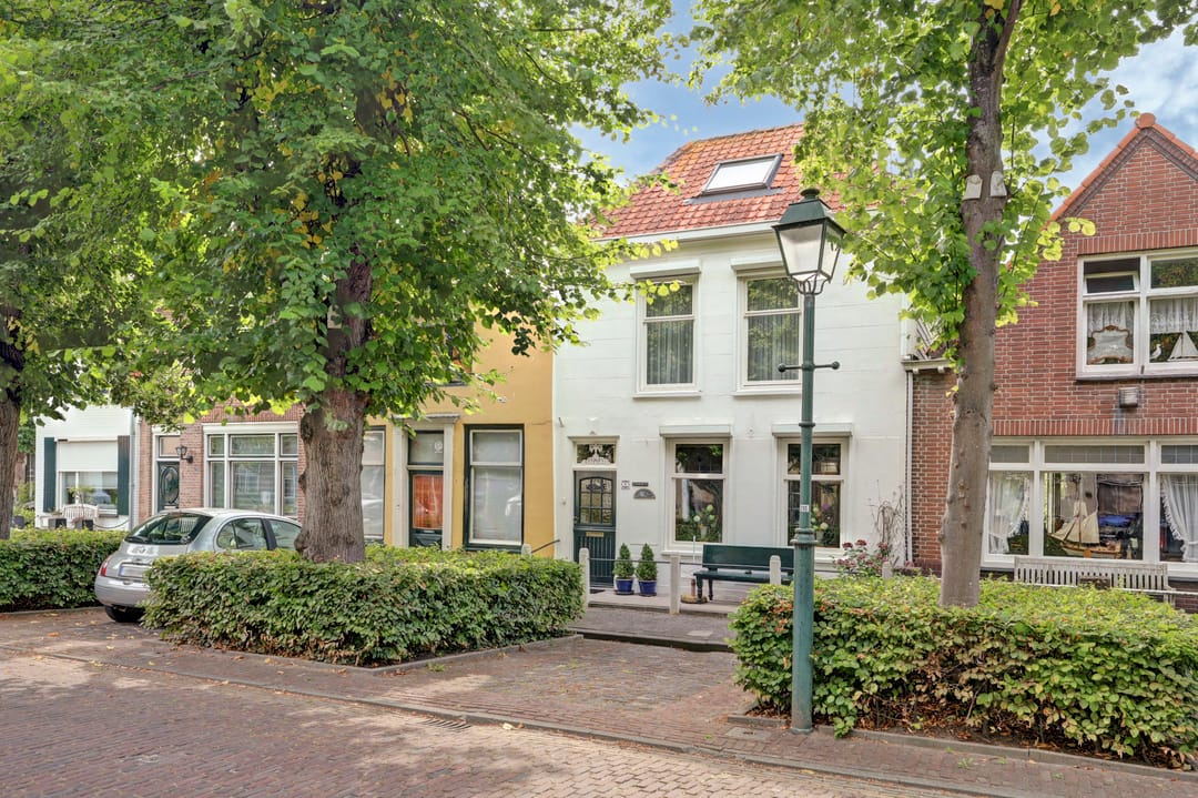 Photo 1 of Voorstraat 5