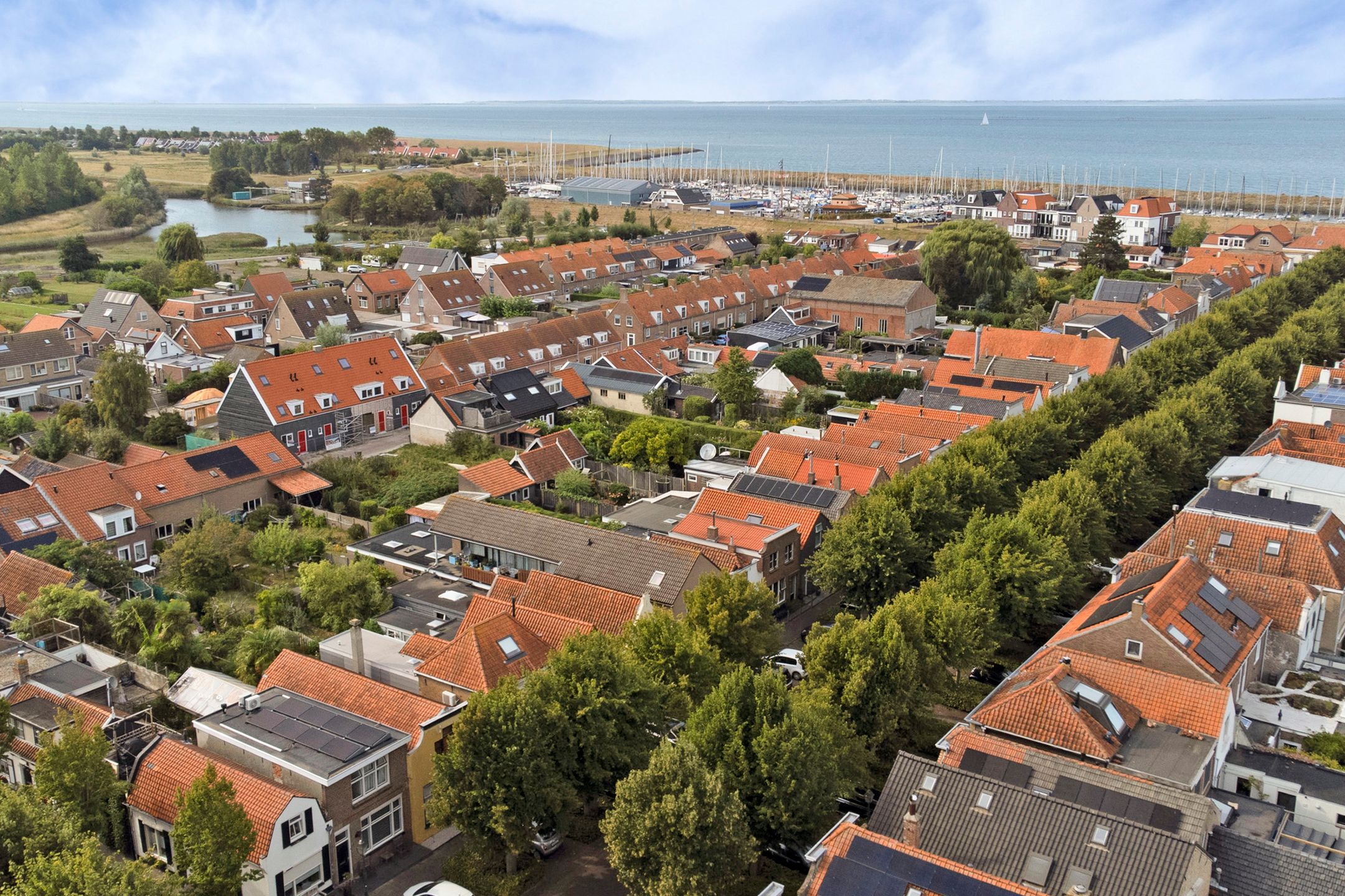 Photo 42 of Voorstraat 5