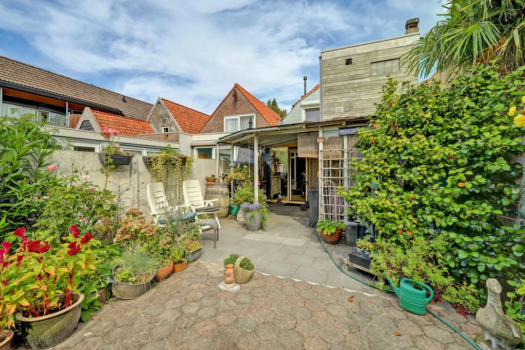 Photo 32 of Voorstraat 5