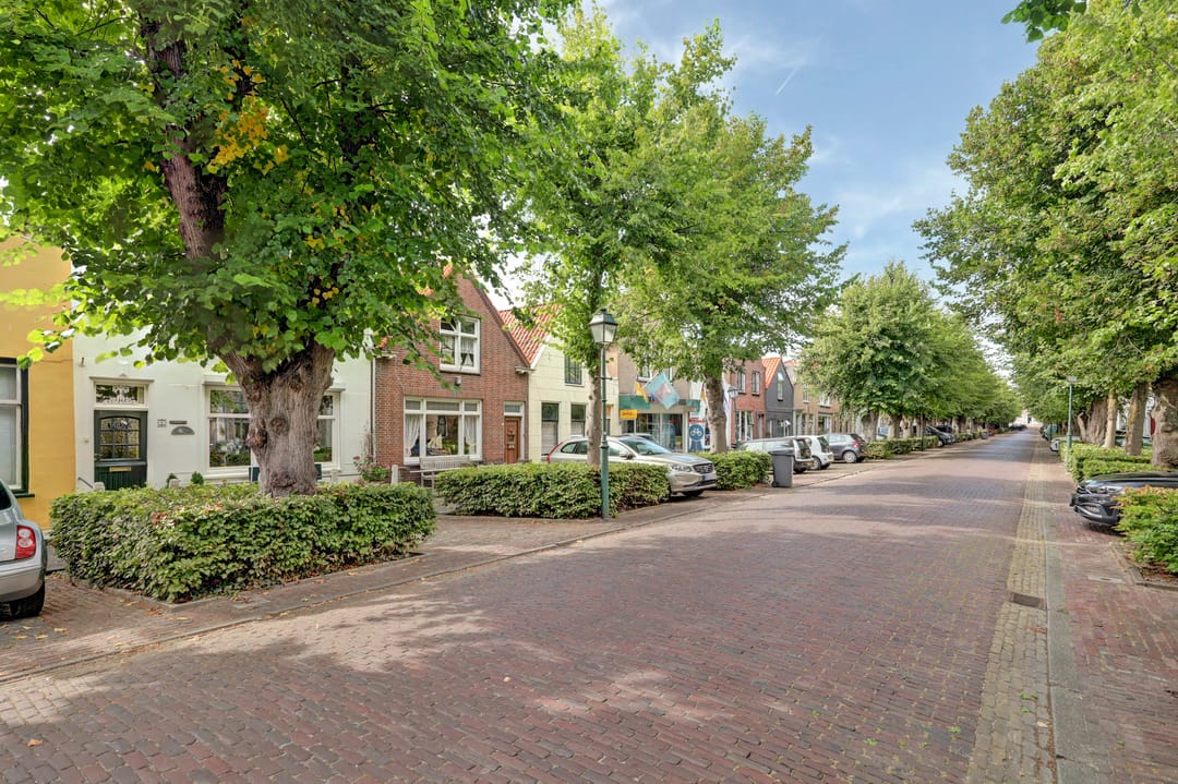 Photo 46 of Voorstraat 5