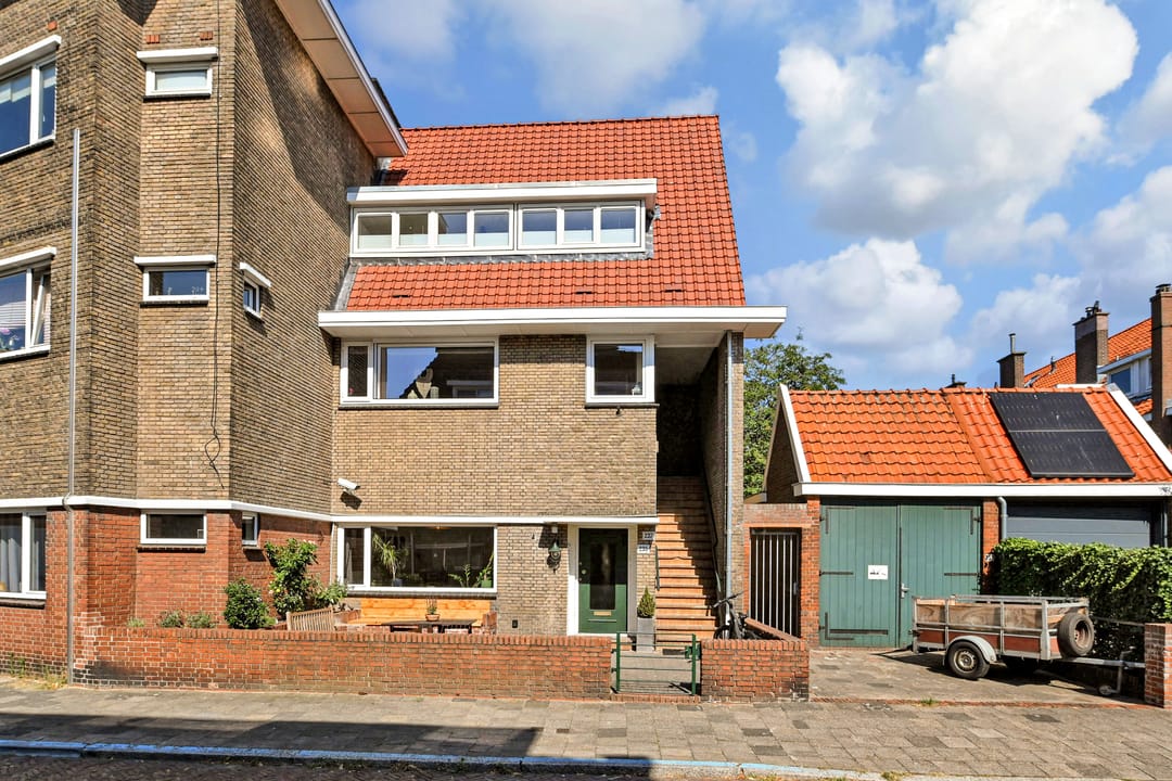 Foto 43 van van Naeltwijckstraat 235