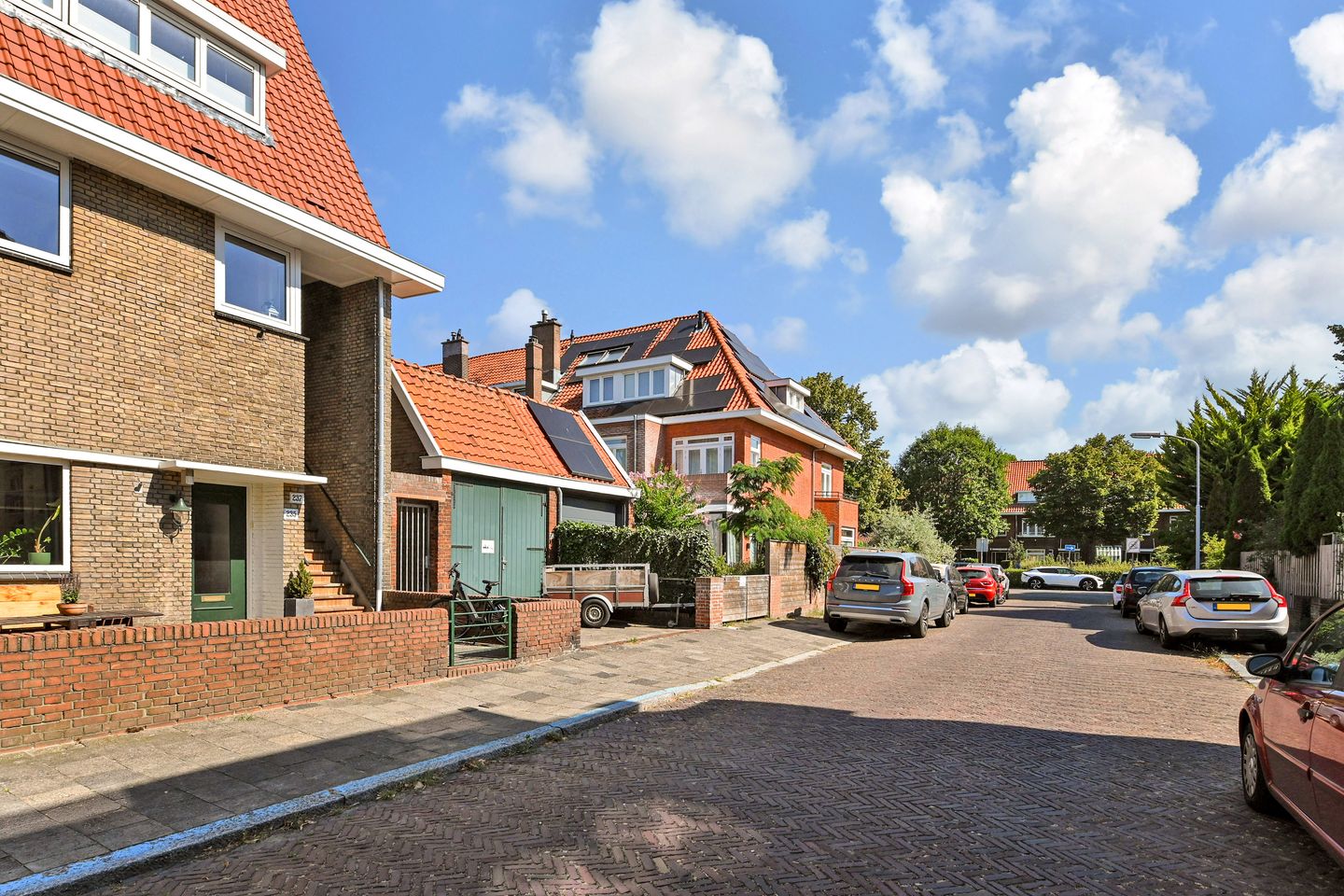 Foto 44 van van Naeltwijckstraat 235