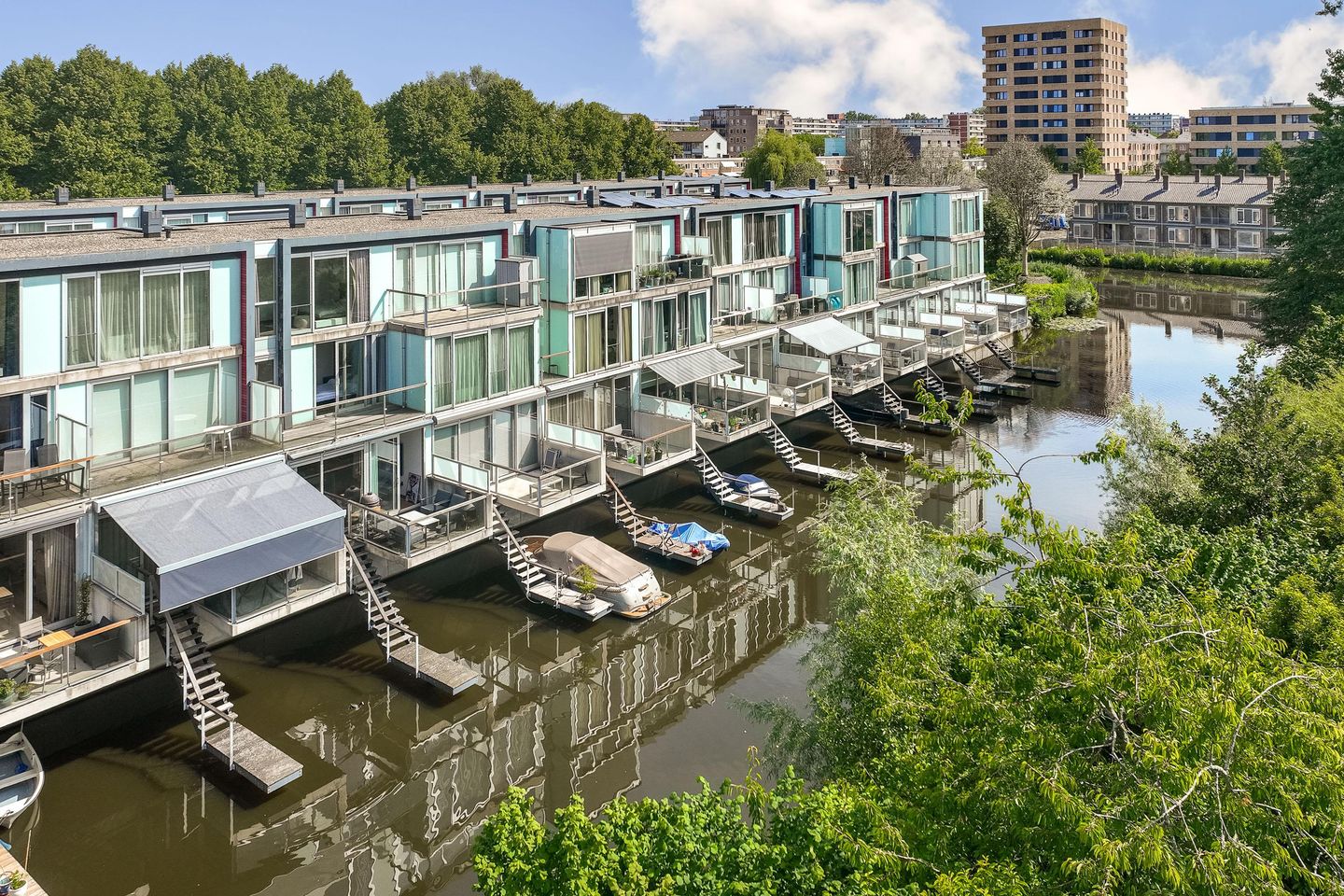 Osdorper Ban, Amsterdam 1