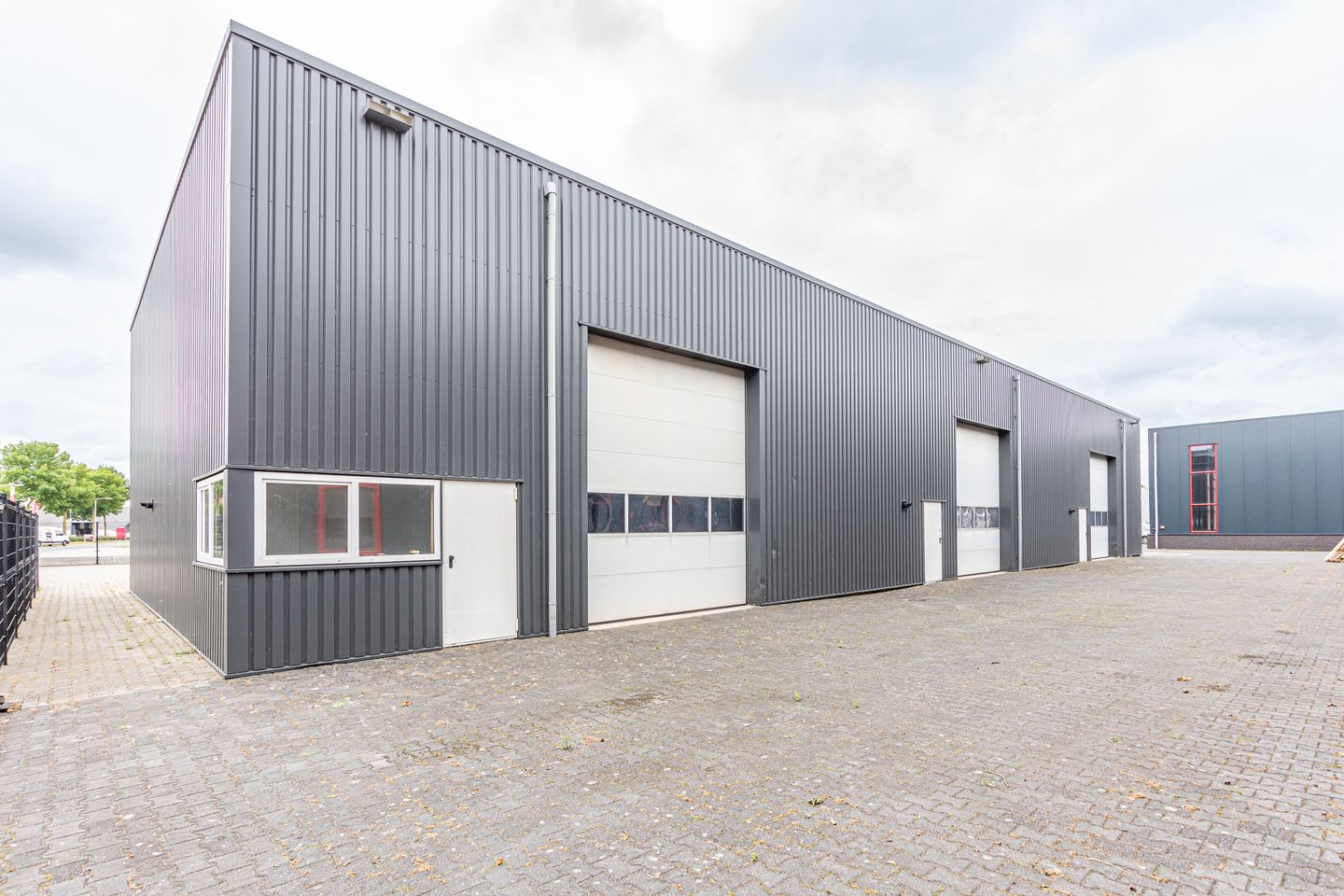 Bekijk foto 1 van Zwedenweg 12-a