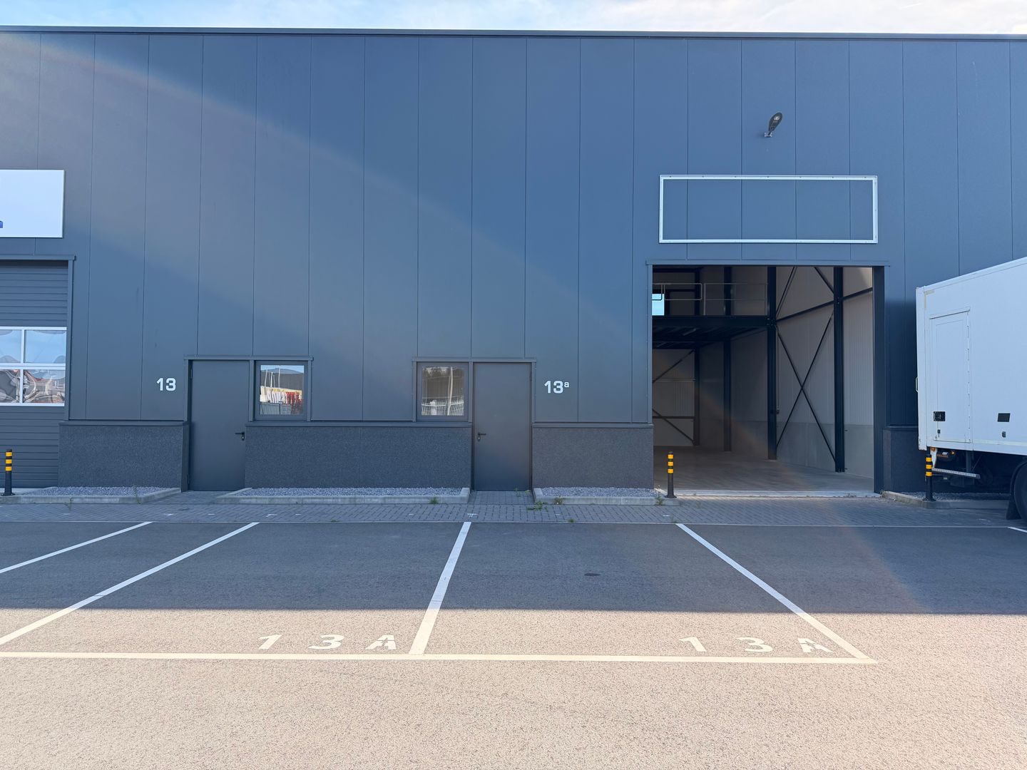 View photo 1 of Kloosterweg 13-A