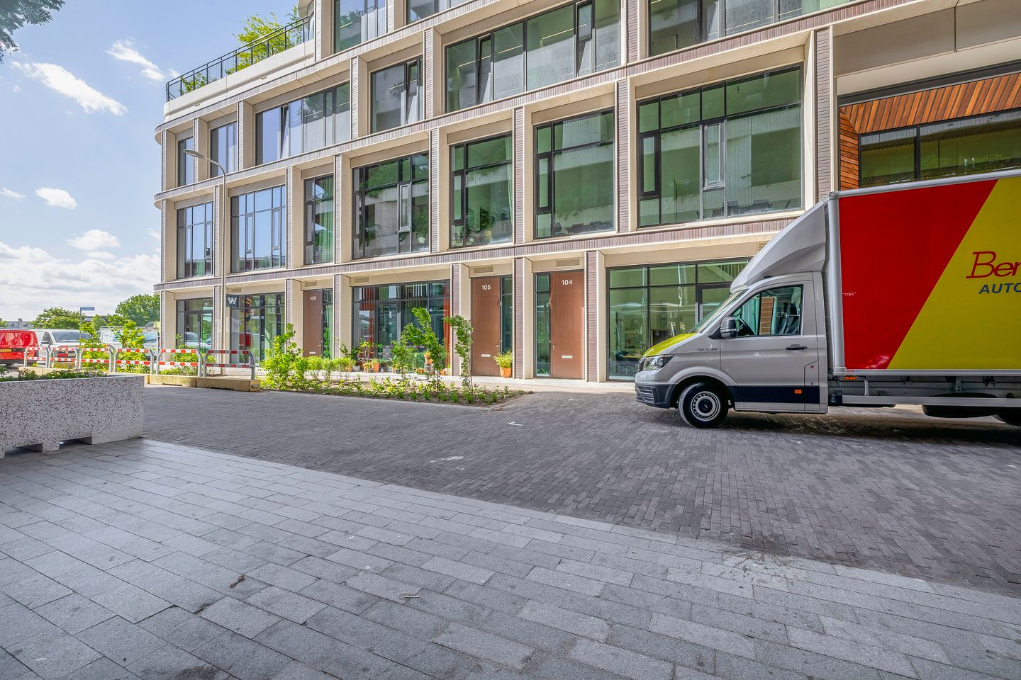 Photo 5 of Hoola van Nootenstraat 255