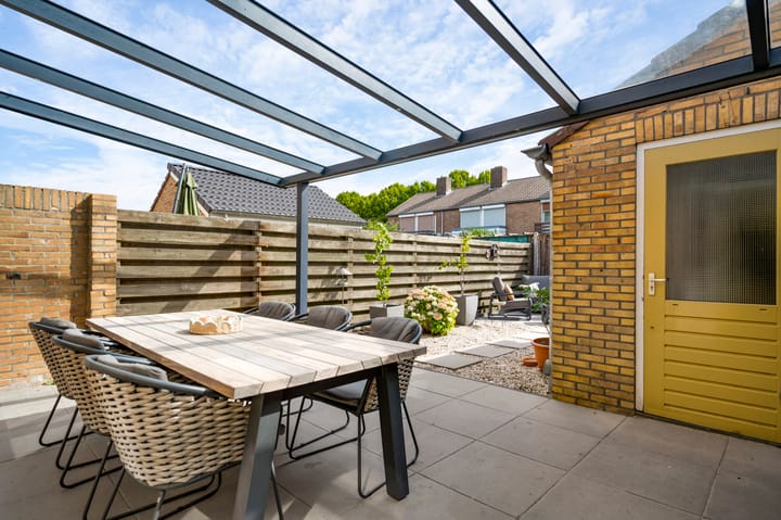 Tussenwoning te koop: Pastoor Zandersstraat 18, Swalmen