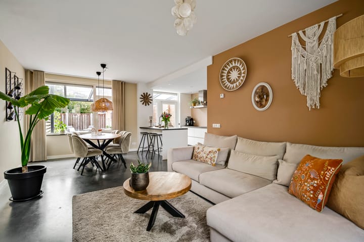 Tussenwoning te koop: Pastoor Zandersstraat 18, Swalmen