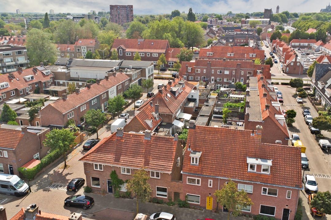 Foto 41 van Esdoornstraat 11
