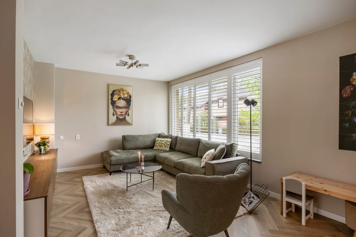 Twee-onder-één-kap te koop: Evenkamp 74, Roermond