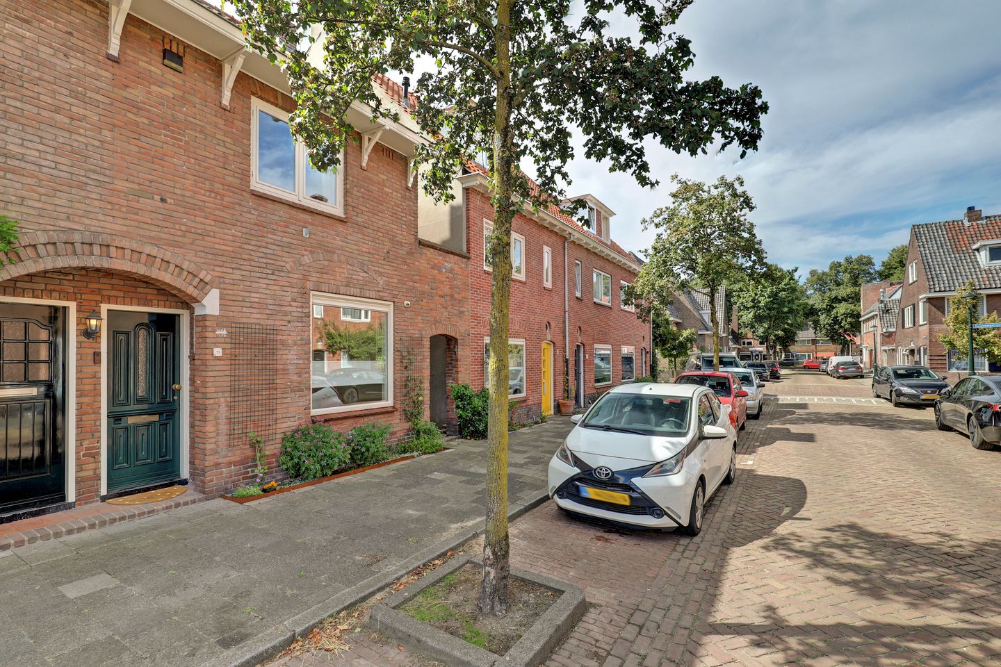 Foto 40 van Esdoornstraat 11