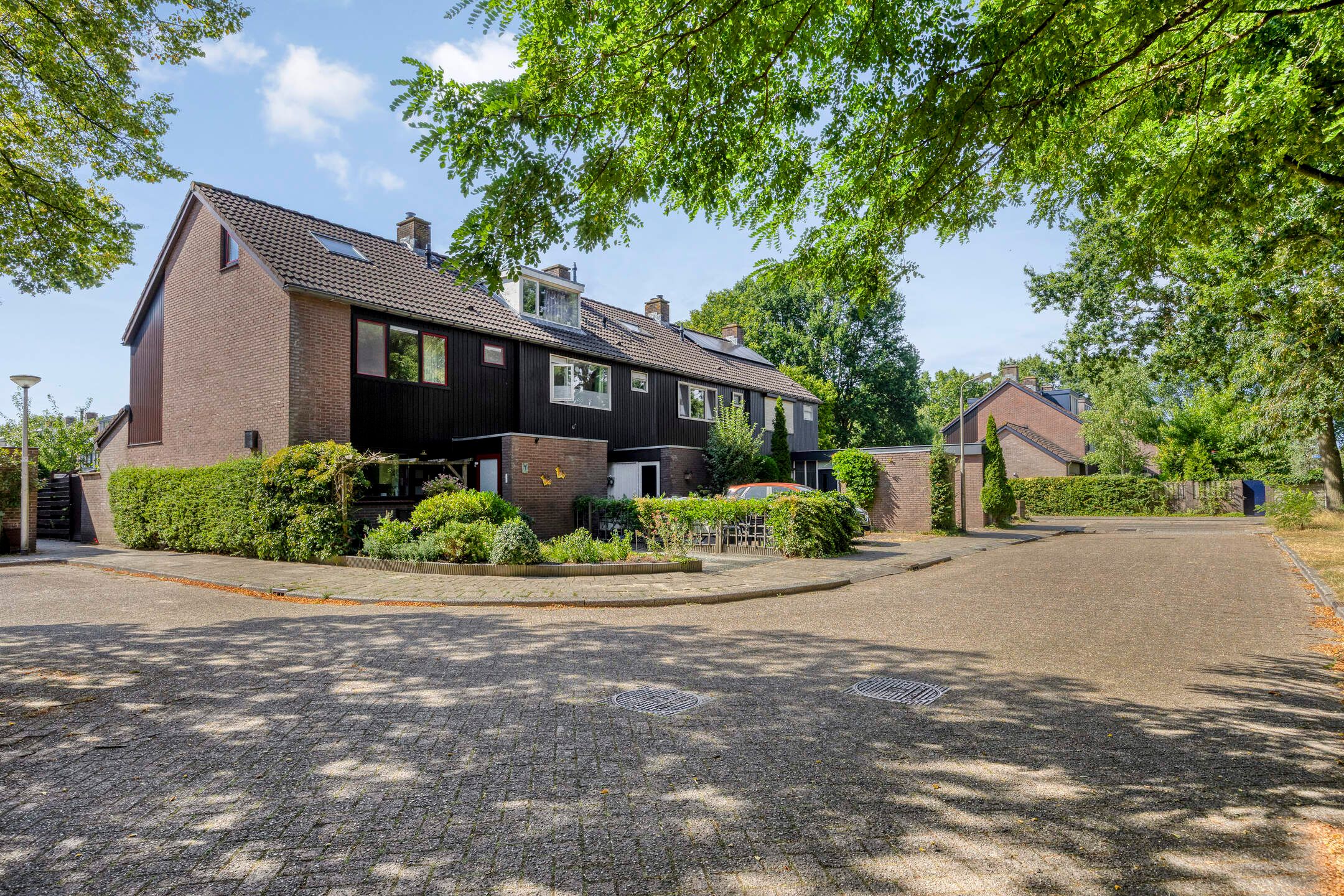 Foto 30 van Schrijverhof 7