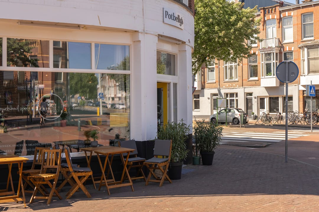 Photo 37 of Halleystraat 15