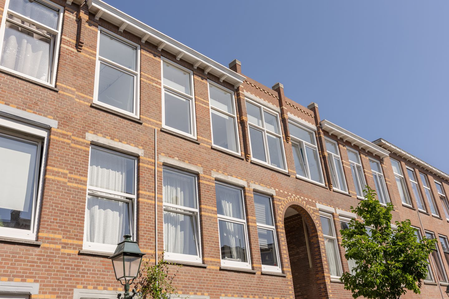 Photo 4 of Halleystraat 15