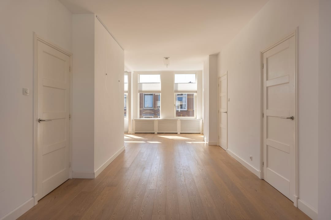 Photo 8 of Halleystraat 15