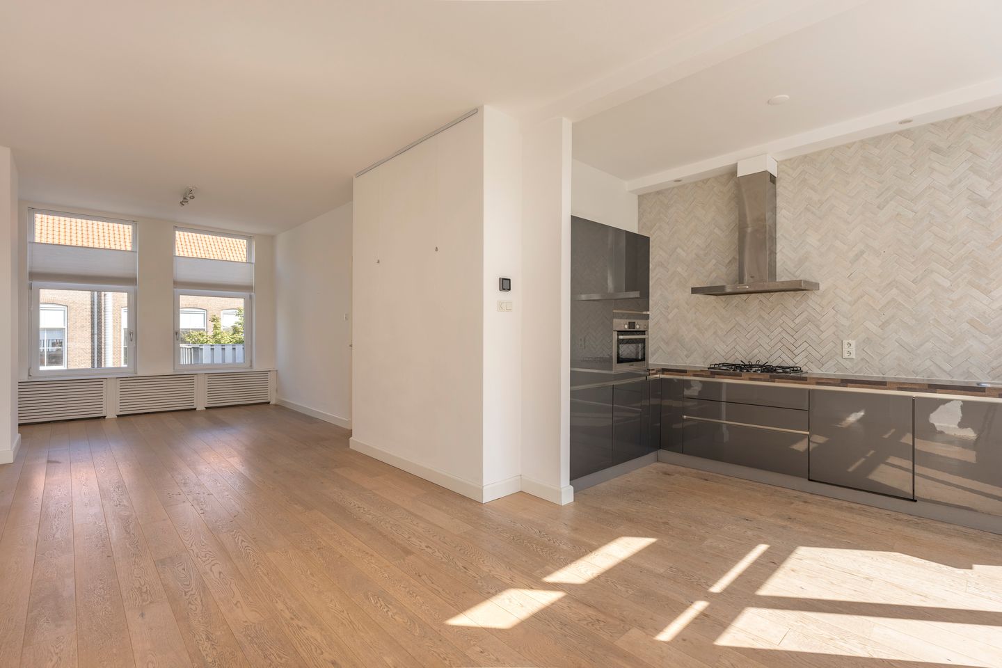 Photo 19 of Halleystraat 15
