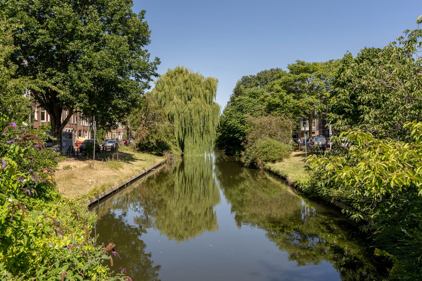 Photo 35 of Halleystraat 15