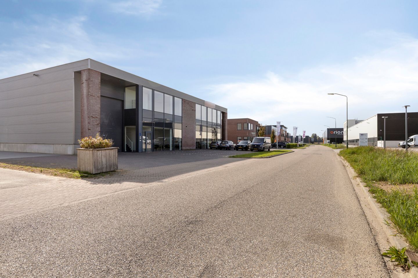 Bekijk foto 3 van Voltaweg 12