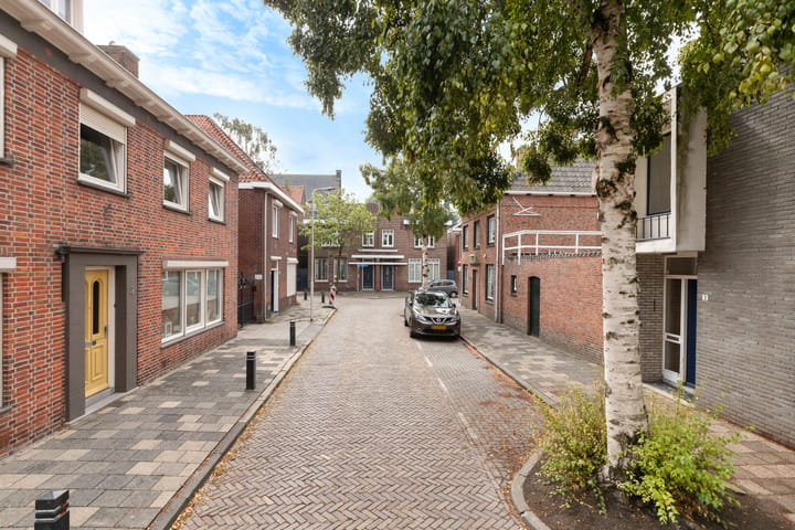 Foto 4 van Dokter Lemmensstraat 3