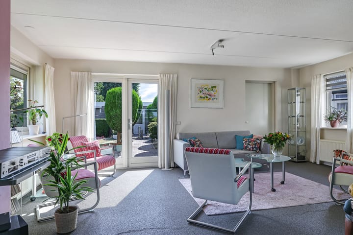 Vrijstaande woning te koop: De Dam 1, Andelst