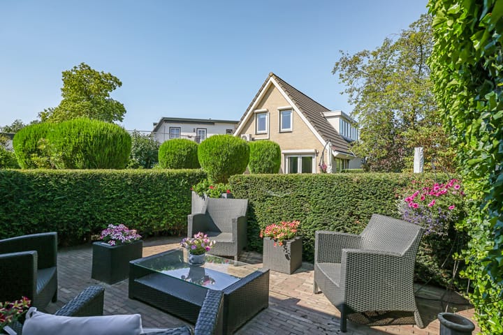 Vrijstaande woning te koop: De Dam 1, Andelst