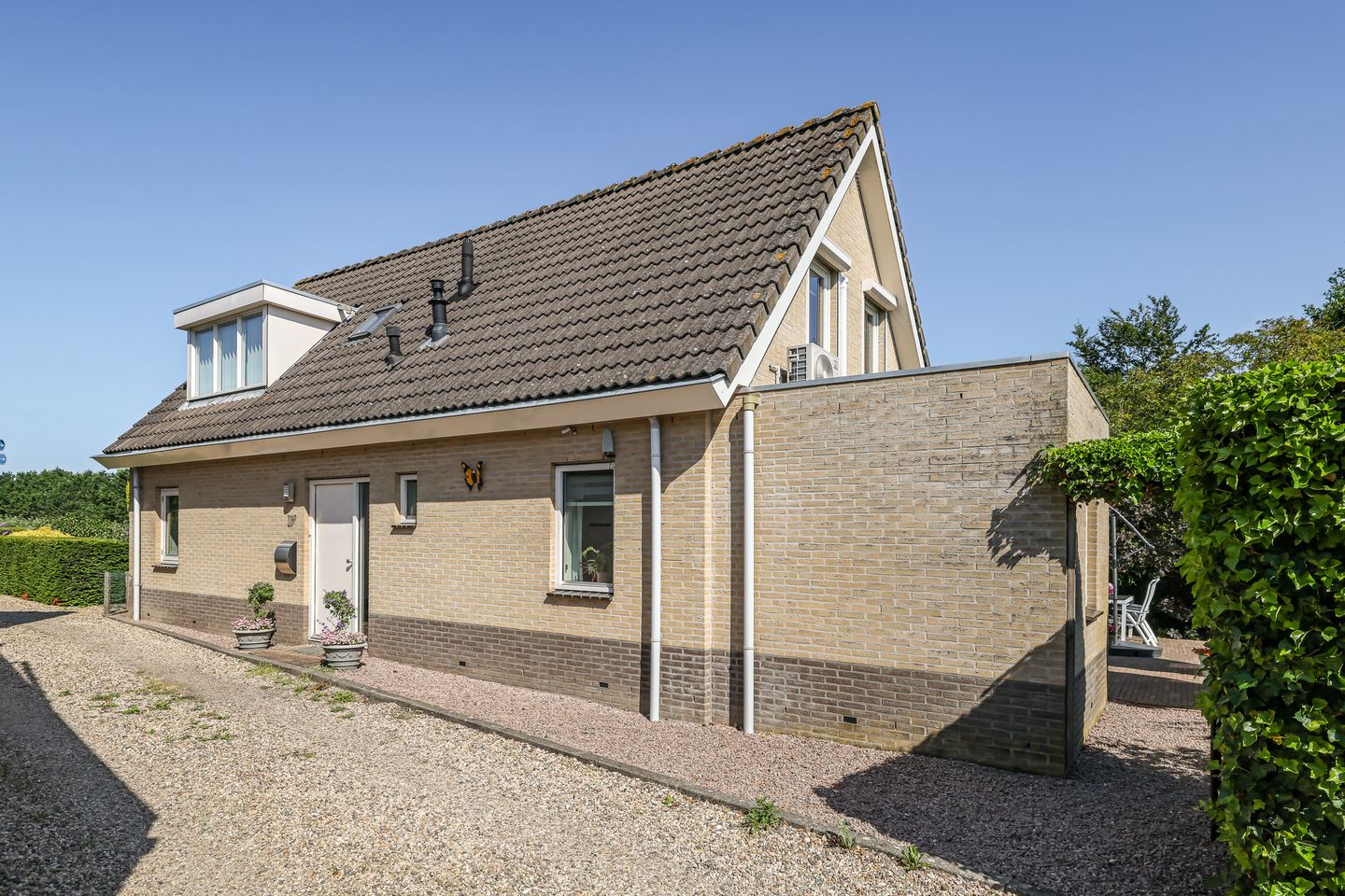 Foto 10 van De Dam 1