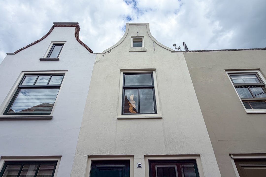 Photo 2 of Lange Dwarsstraat 10-B