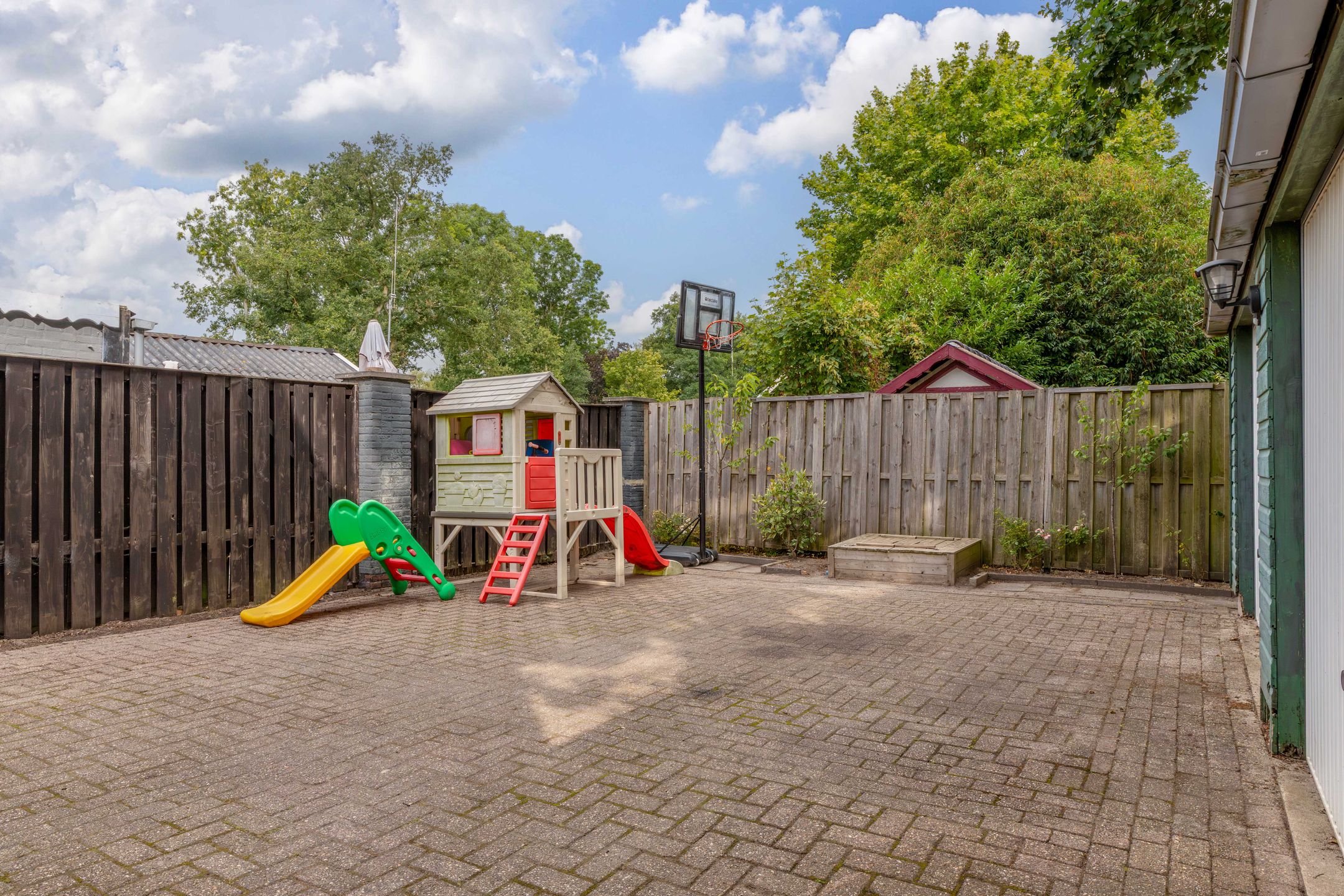 Photo 33 of Provincialeweg 163
