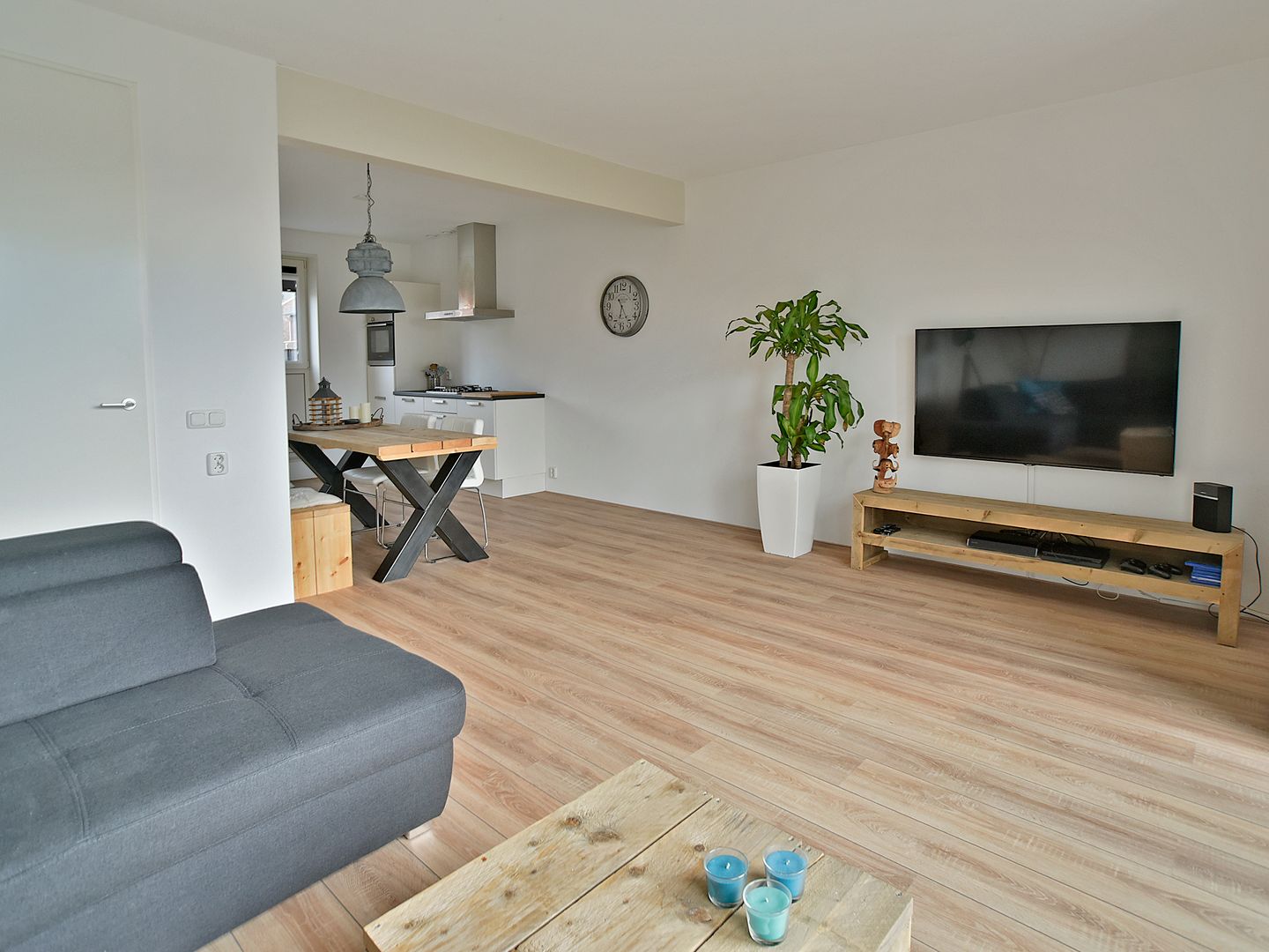 Foto 4 van Balsemien 4