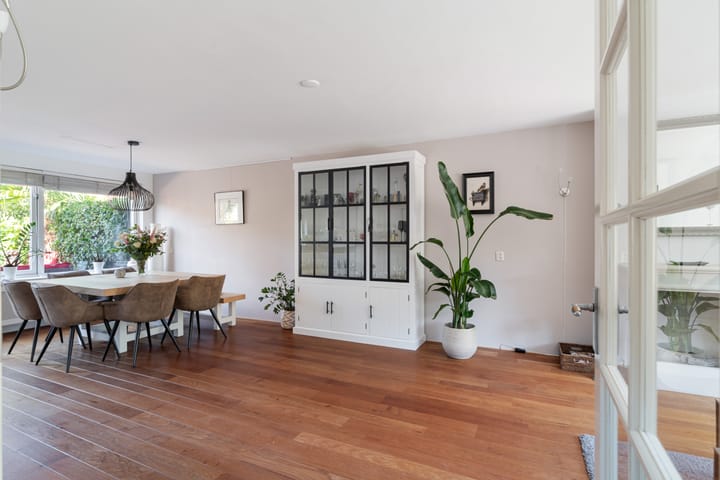 Tussenwoning te koop: Moermondstraat 11, 'S-Gravenhage