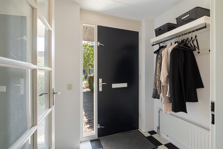 Tussenwoning te koop: Moermondstraat 11, 'S-Gravenhage
