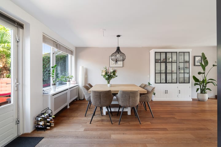 Tussenwoning te koop: Moermondstraat 11, 'S-Gravenhage