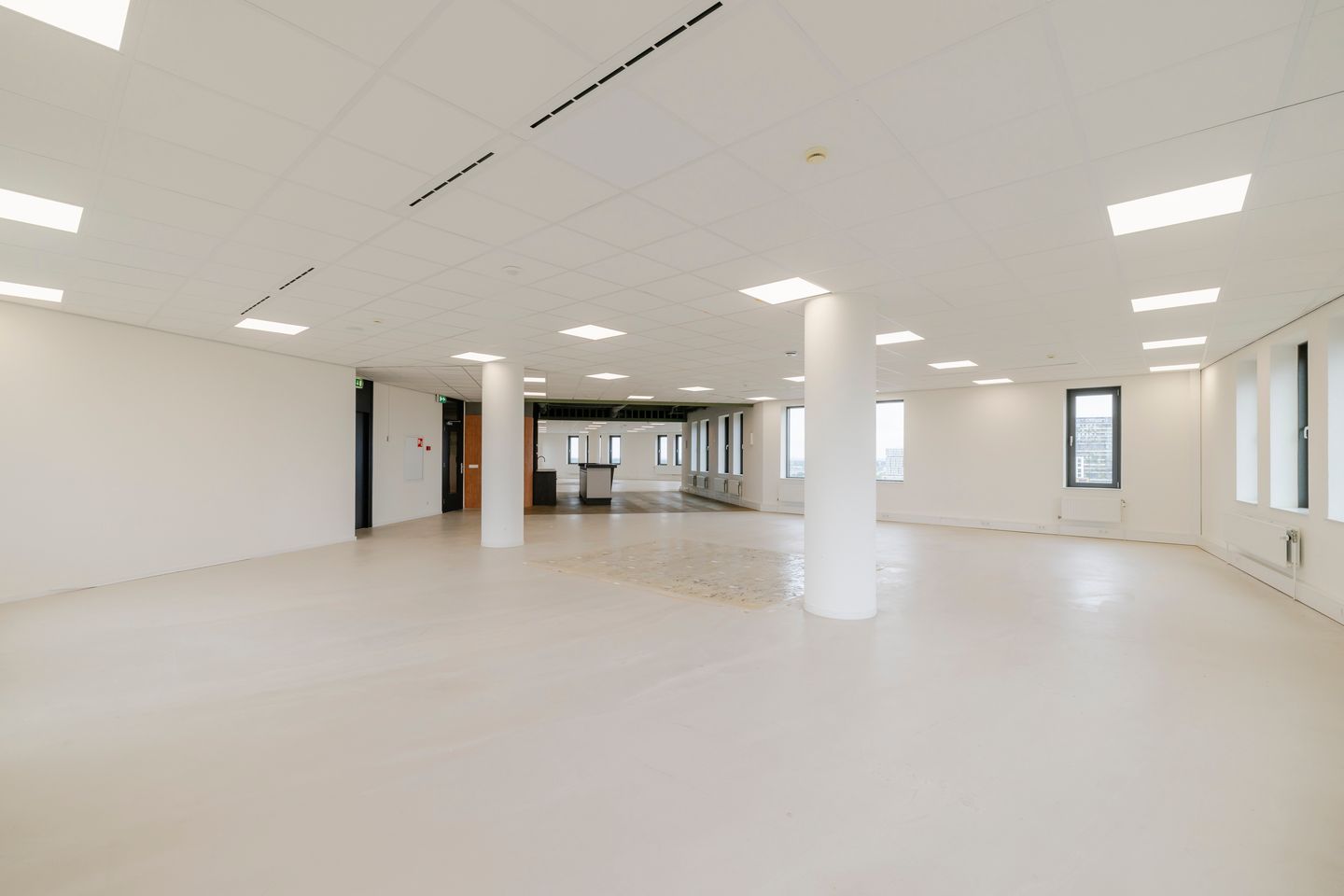 Bekijk foto 2 van Kingsfordweg 151-201
