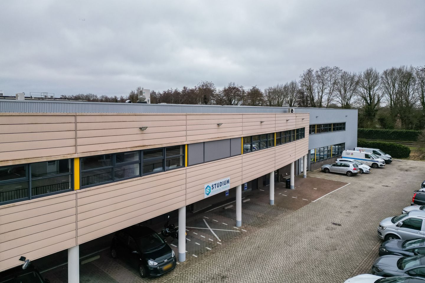 View photo 5 of Modemweg 3