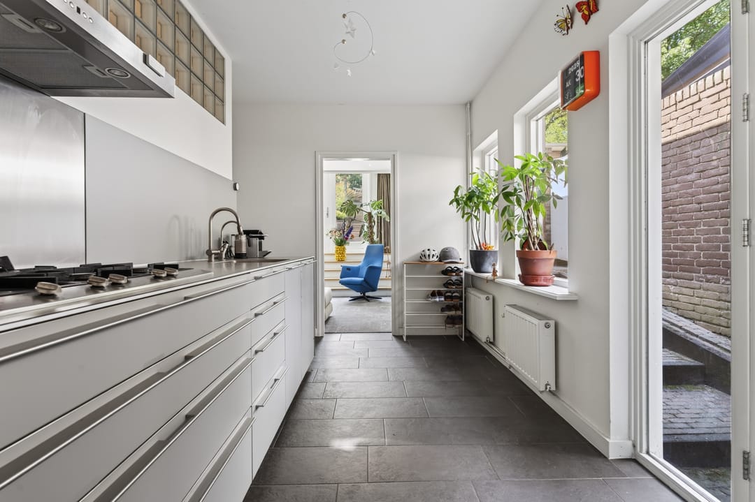 Photo 11 of Van Lawick van Pabststraat 177
