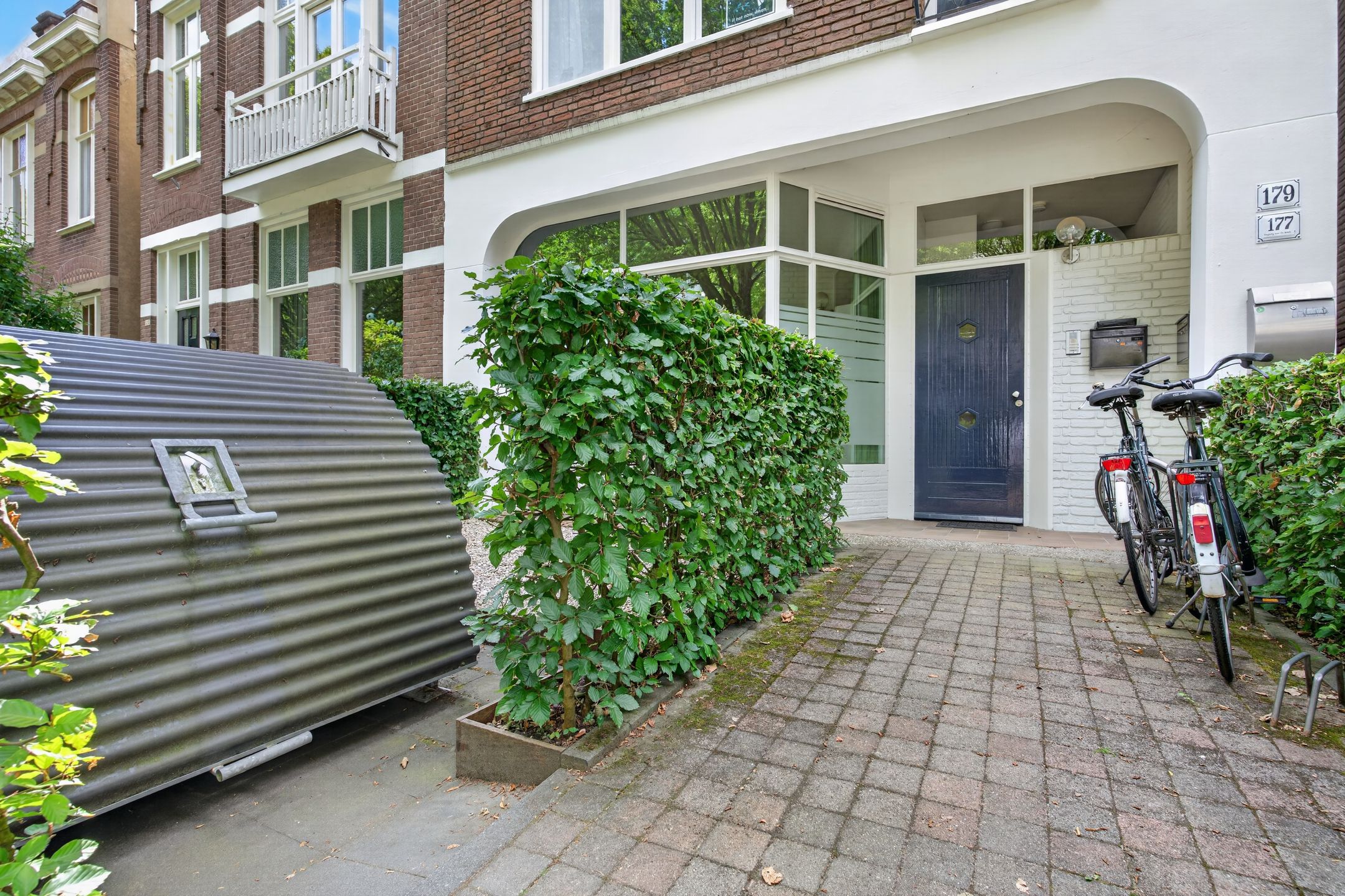 Photo 36 of Van Lawick van Pabststraat 177