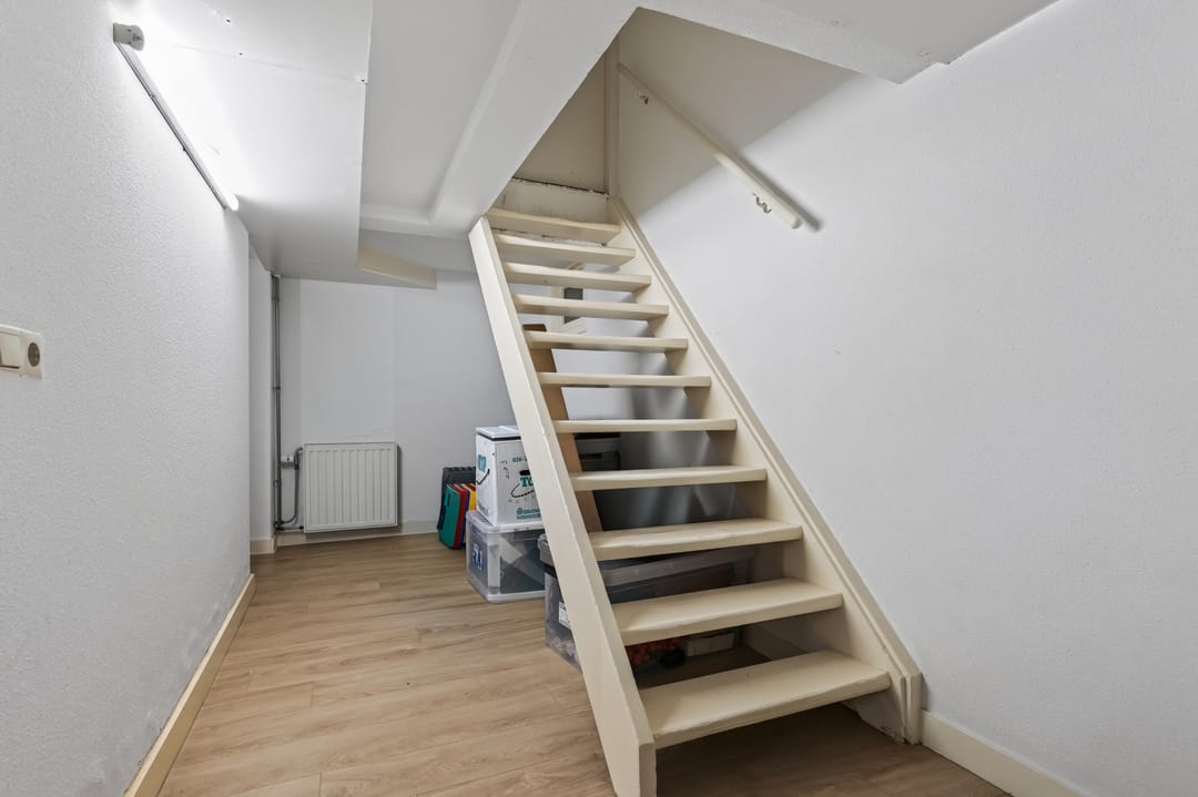 Photo 32 of Van Lawick van Pabststraat 177