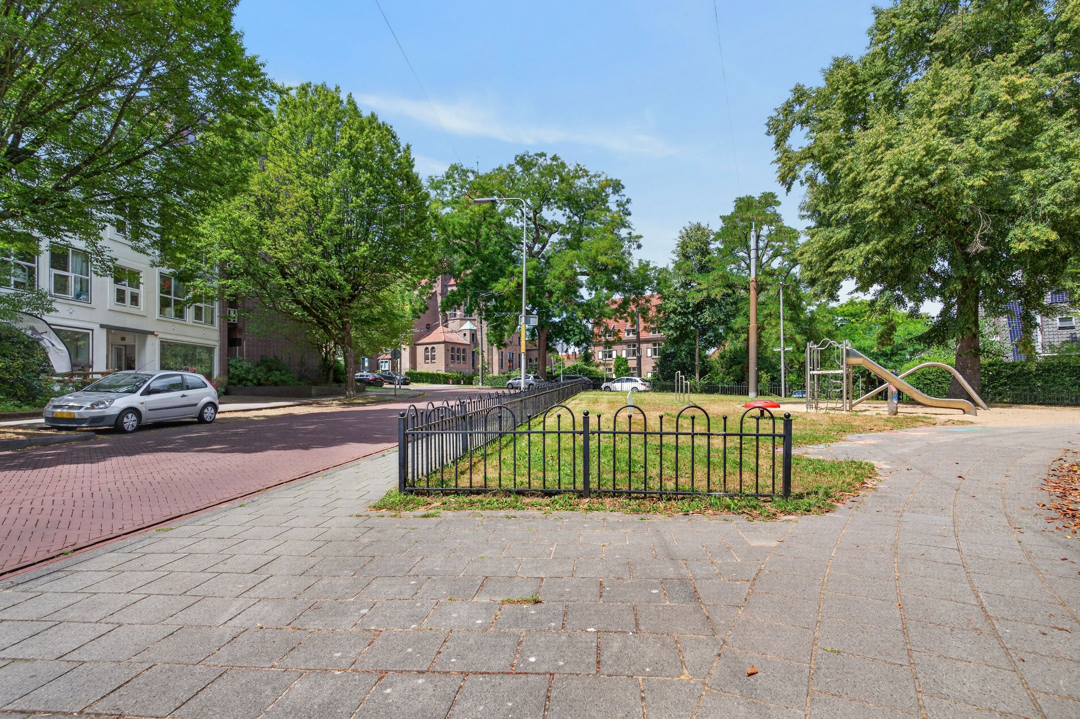 Photo 39 of Van Lawick van Pabststraat 177