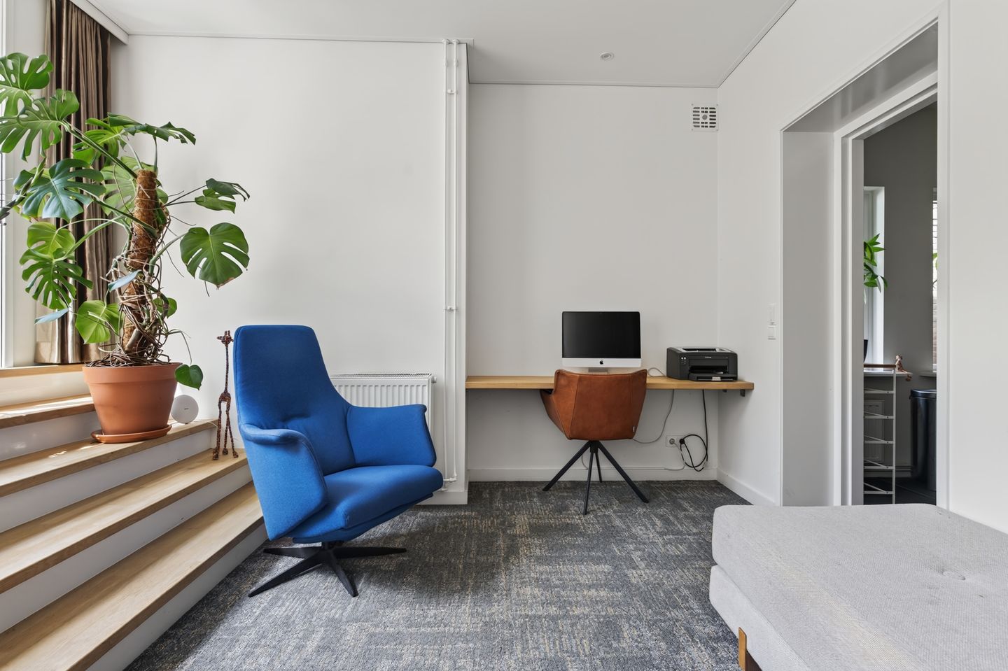 Photo 19 of Van Lawick van Pabststraat 177