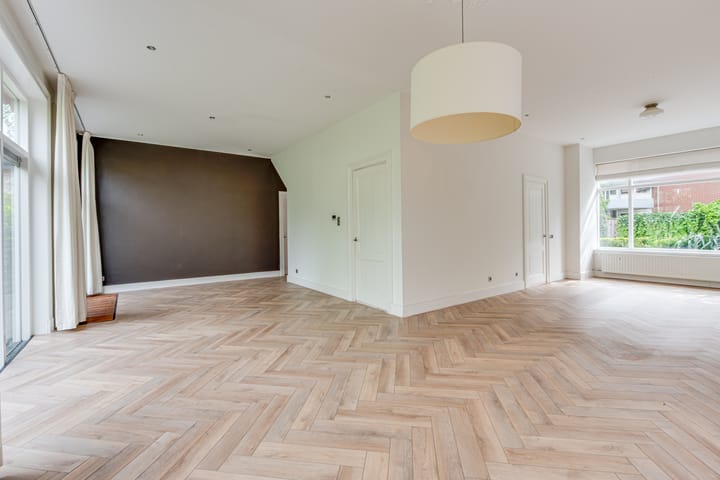 Vrijstaande woning te koop: Neuweg 38, Hilversum