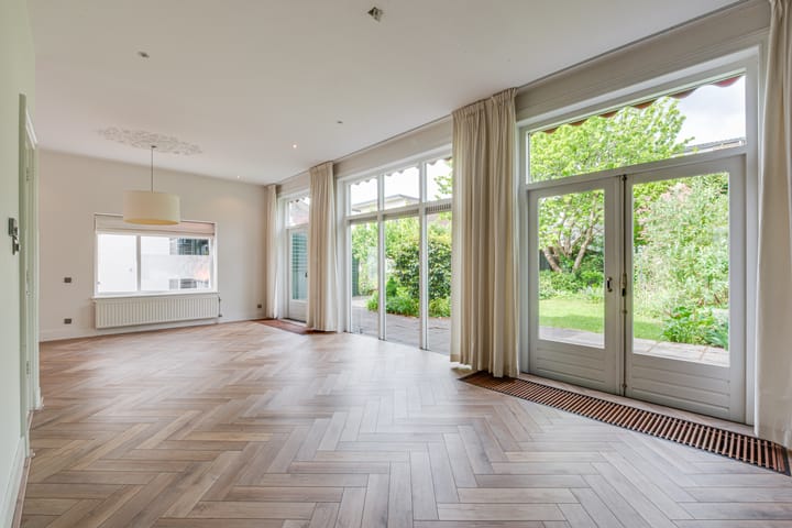 Vrijstaande woning te koop: Neuweg 38, Hilversum