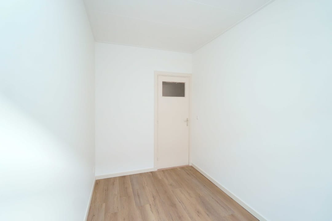 Photo 16 of Celsiusstraat 13
