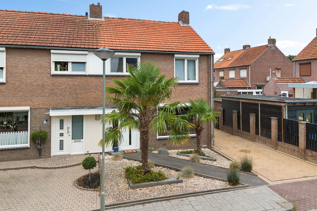 Photo 31 of Leukenstraat 43