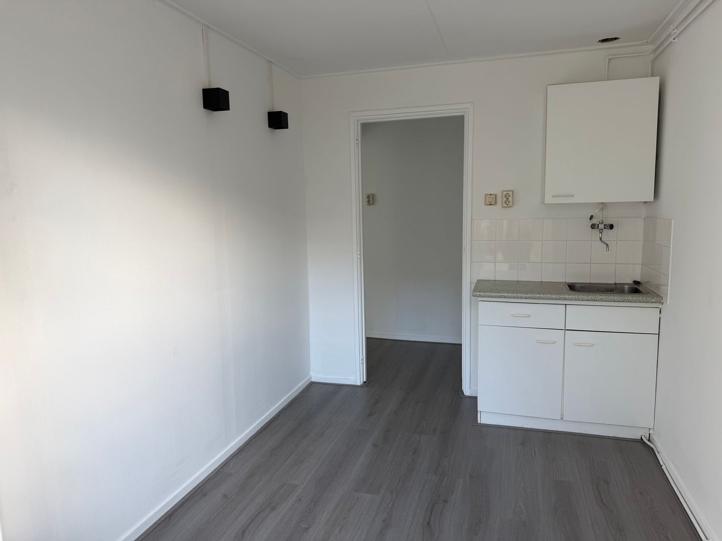 View photo 5 of Waterhoen 3-G371