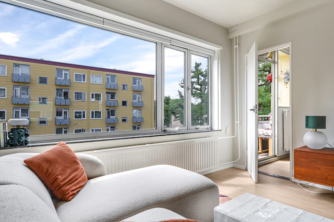 Photo 11 of Wijnbesstraat 79