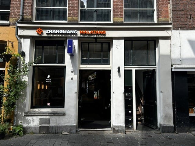 Bekijk foto 3 van Warmoesstraat 10-H