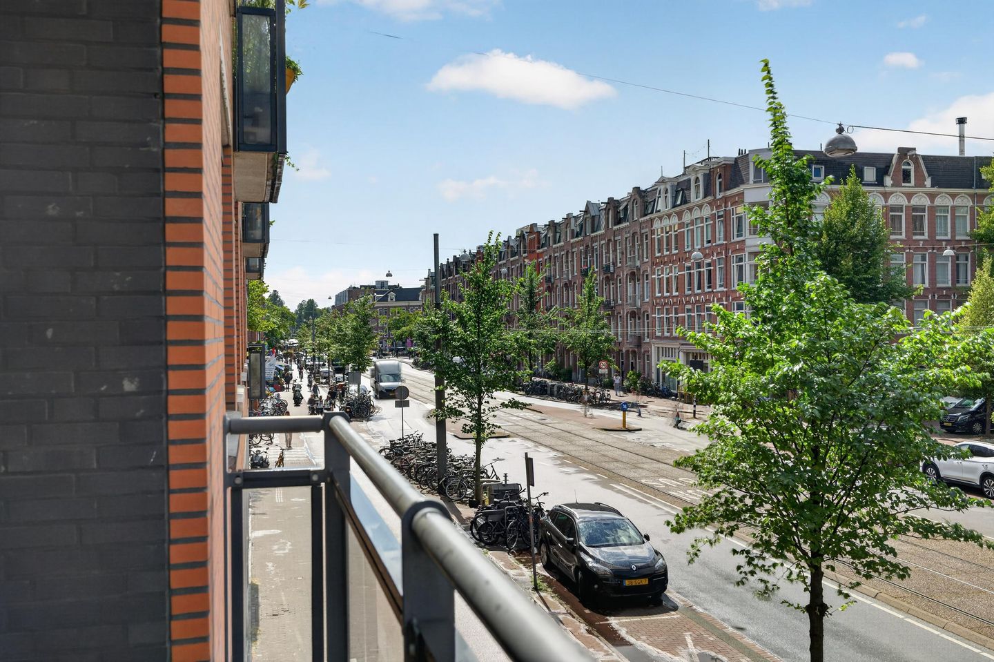 Photo 25 of Frederik Hendrikstraat 49-D